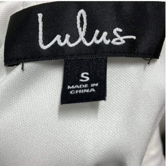 MSRP $134 NWT Lulu’s Dress in White SZ SM - Picture 4 of 5